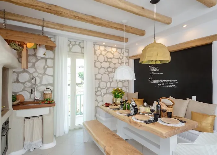 Naxos Euphoria Suites